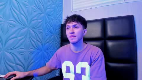 Snapshot of kavencastro chatting on May 2026 01:47:02 AM kavencastro online show from May 2026 01:47:02 AM