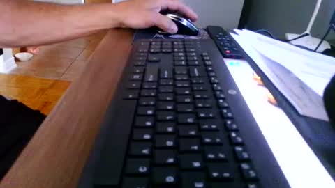 Snapshot of kawa98karbu chatting on June 2026 12:20:01 PM kawa98karbu online show from June 2026 12:20:01 PM