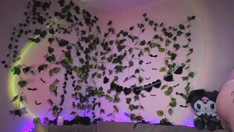 Snapshot of kawai_kittypussy chatting on July 2026 07:58:01 AM Mia online show from July 2026 07:58:01 AM