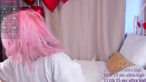 Snapshot of kawaii_yuki chatting on February 2025 08:42:01 AM Yuki  online show from February 2025 08:42:01 AM