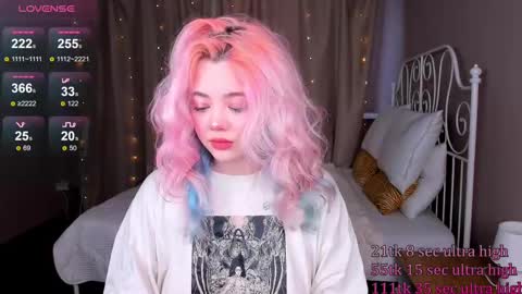 Snapshot of kawaii_yuki chatting on March 2025 08:44:01 AM Yuki  online show from March 2025 08:44:01 AM