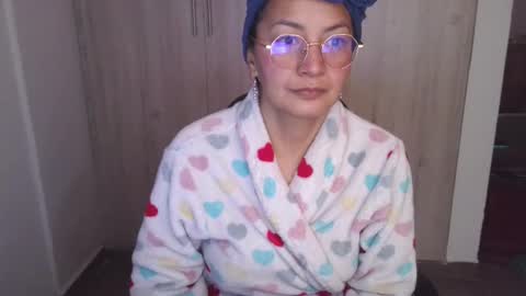  Khawit  online show from February 2025 02:10:02 PM