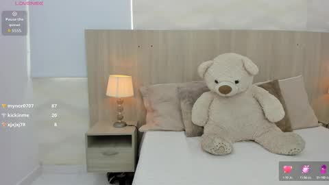   online show from October 2025 11:19:01 AM