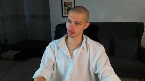 KaydenDrew online show from April 2026 04:23:02 AM