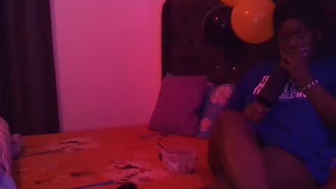 Snapshot of kayla_mistress chatting on February 2026 06:32:02 AM Mistress online show from February 2026 06:32:02 AM