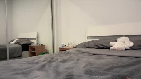 khaleesi online show from February 2026 10:58:02 PM