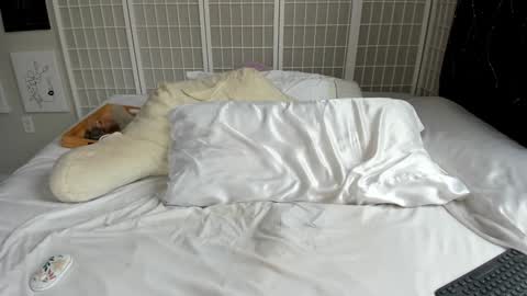 Snapshot of kaylacruise chatting on January 2025 05:28:01 PM Kayla Cruise online show from January 2025 05:28:01 PM