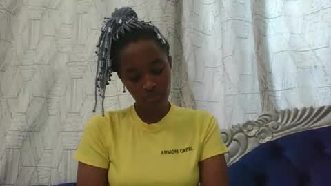 Snapshot of kaylar005 chatting on May 2026 12:10:01 PM kaylar online show from May 2026 12:10:01 PM