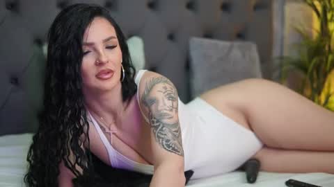 Snapshot of kaylavegas chatting on April 2026 10:04:02 PM Aria online show from April 2026 10:04:02 PM