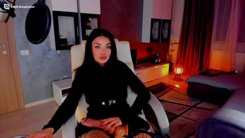 kaylee online show from December 2024 07:18:02 PM