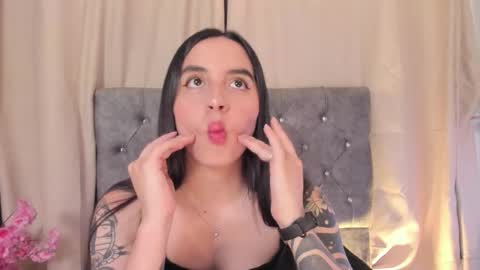 kaylee_lee online show from December 2025 05:04:02 AM