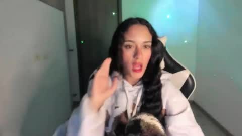 kaylie online show from February 2026 11:03:01 AM