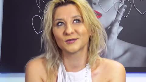 kaylinjann online show from April 2026 07:09:01 AM