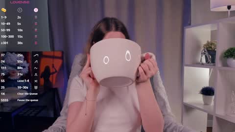 Snapshot of kaylisse chatting on October 2025 08:23:02 AM Hi Im Arina 3 online show from October 2025 08:23:02 AM