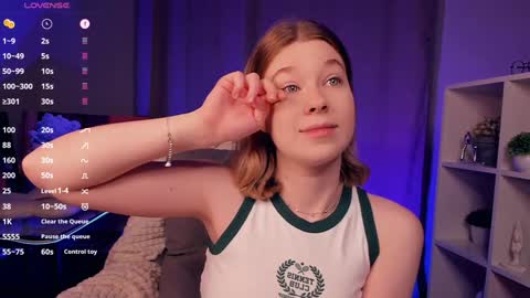 Snapshot of kaylisse chatting on November 2025 06:47:01 AM Hi Im Arina 3 online show from November 2025 06:47:01 AM