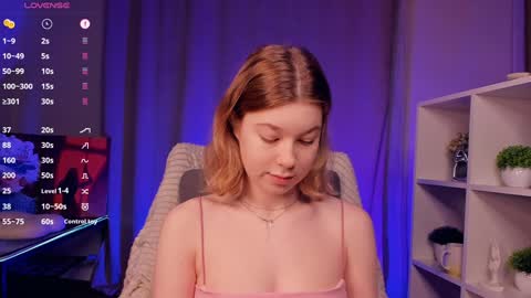 Snapshot of kaylisse chatting on November 2025 07:51:02 AM Hi Im Arina 3 online show from November 2025 07:51:02 AM