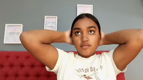 Kayna online show from March 2026 07:20:02 PM