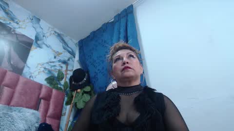 KAZSANDRAH online show from March 2026 11:38:01 PM