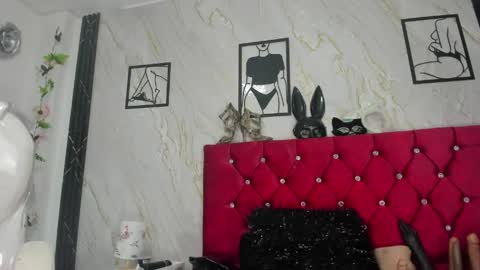 KAZSANDRAH online show from April 2026 05:10:01 AM