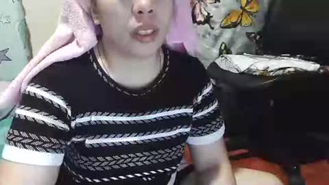 Snapshot of kazzandrasexy chatting on December 2025 10:03:01 PM Kazzandra online show from December 2025 10:03:01 PM