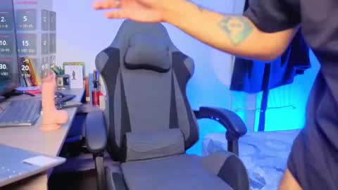 Alfred - INDEPENDIENT MODEL online show from March 2026 06:13:02 AM