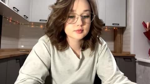 Snapshot of keeshatenn chatting on February 2026 11:11:02 AM Velma online show from February 2026 11:11:02 AM