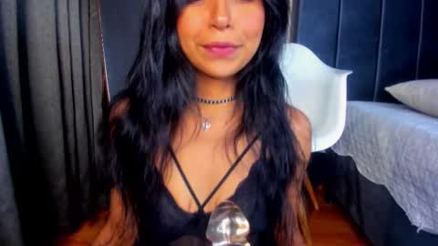 keila online show from October 2025 08:29:02 PM