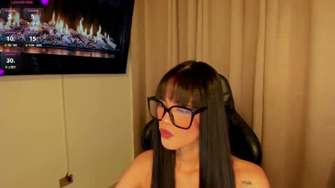 Snapshot of keily_brox chatting on June 2026 05:37:01 AM Keily brox online show from June 2026 05:37:01 AM