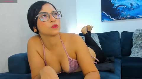 Snapshot of keily_florez chatting on September 2025 12:10:02 PM Keily online show from September 2025 12:10:02 PM