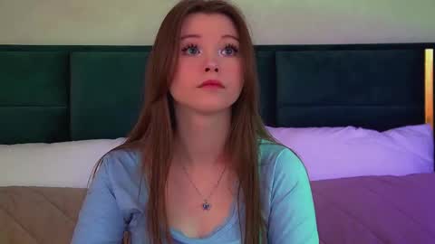 Keira online show from February 2026 06:24:01 AM