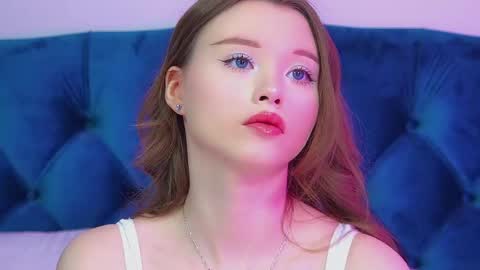 Keira online show from May 2026 06:29:01 AM