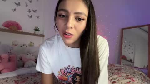 Snapshot of keirasworld chatting on July 2026 12:19:01 AM keira online show from July 2026 12:19:01 AM