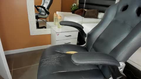 keisy_sanchez online show from November 2025 11:00:01 AM