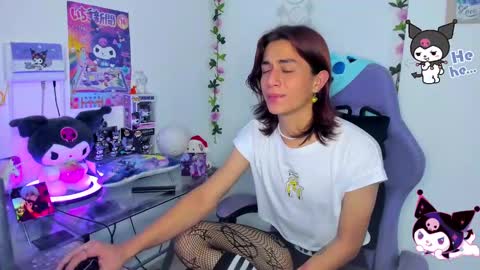 Keita moon online show from January 2025 10:26:01 PM