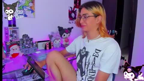 Keita moon online show from November 2025 07:46:02 PM