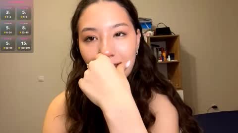 Kely online show from October 2025 02:14:02 PM