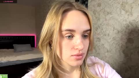 Sylvia online show from November 2025 08:13:01 AM