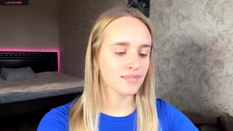 Sylvia online show from November 2025 08:13:02 AM