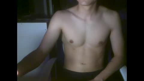 Snapshot of kell_yn16 chatting on May 2026 09:12:02 PM kell_yn16 online show from May 2026 09:12:02 PM