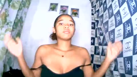 Snapshot of kelly0069 chatting on June 2026 09:07:01 AM kelly0069 online show from June 2026 09:07:01 AM