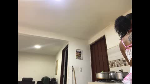 kelly__thomson online show from January 2025 01:32:02 AM