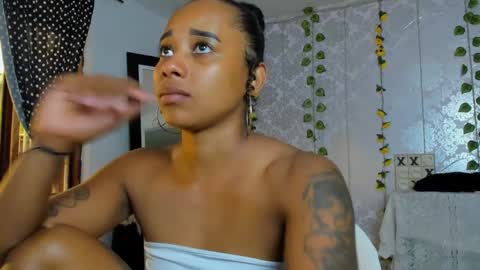 kelly__thomson online show from January 2026 10:15:01 PM