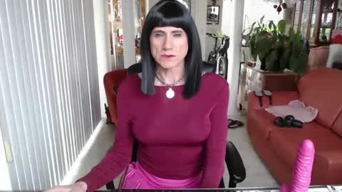 kellyanne Lynn but please call me fucktoy online show from January 2025 05:09:02 PM