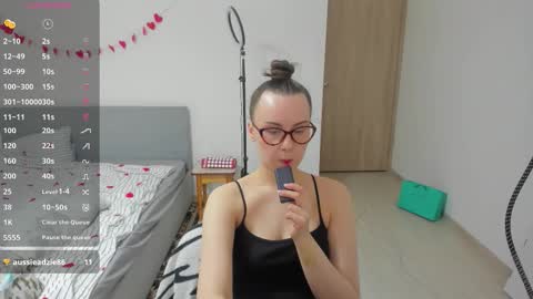 Im Kelly online show from February 2026 12:26:01 PM