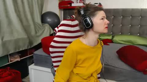 kelly online show from March 2026 01:14:01 AM