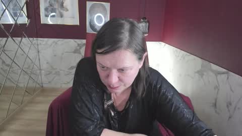 Kelly online show from September 2025 07:58:02 PM