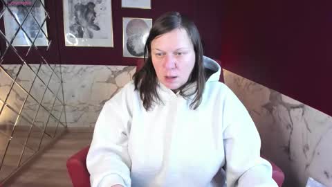 Kelly online show from February 2026 05:24:01 AM