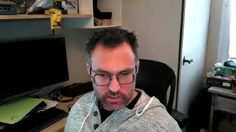 kelvin06133 online show from December 2024 01:40:01 PM