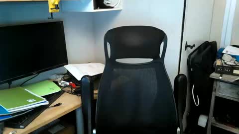 kelvin06133 online show from January 2025 10:01:01 PM