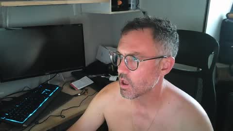 kelvin06133 online show from July 2026 12:35:01 PM